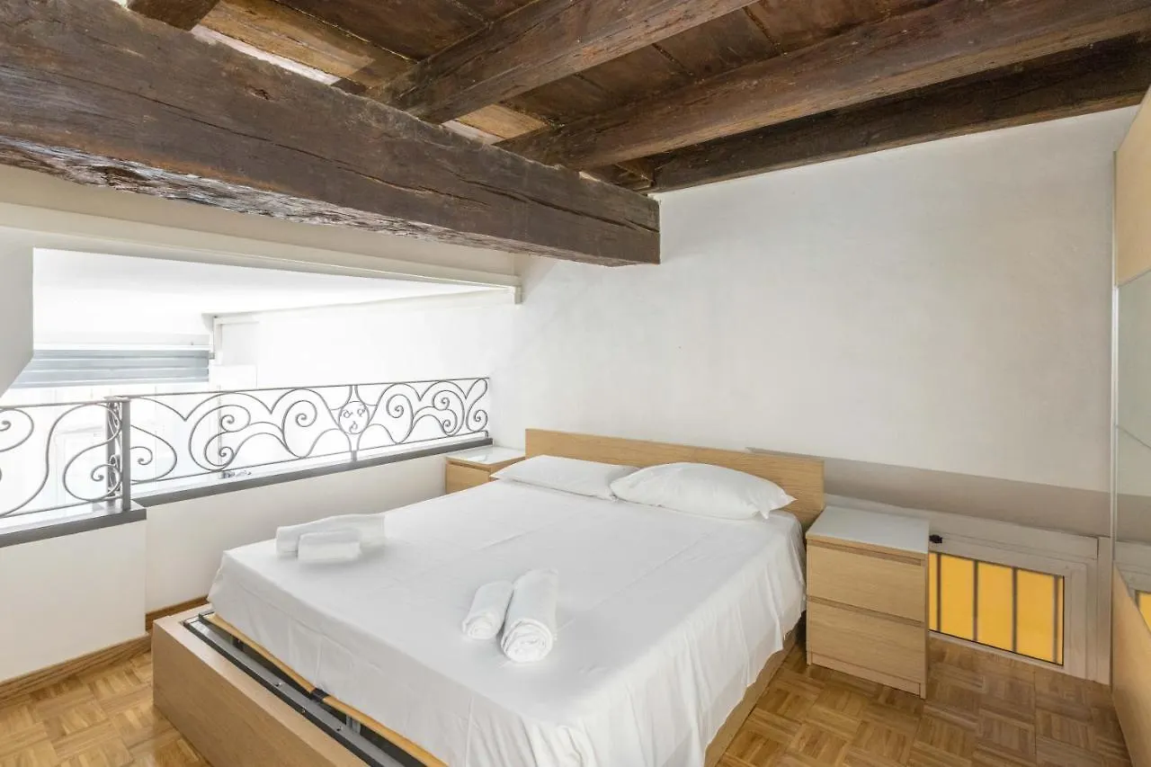 アパート De'Carbonesi, Bologna By Short Holidays
